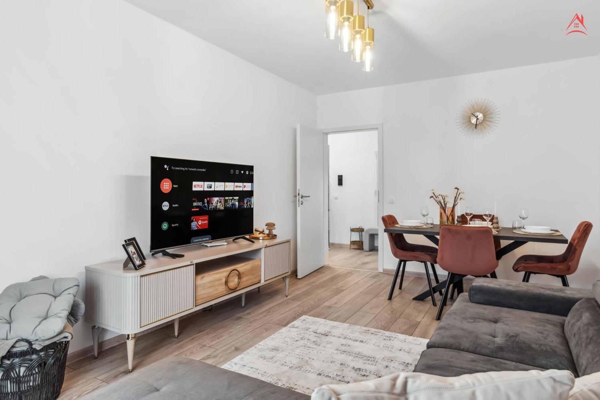 Apartment D&a With Private Parking